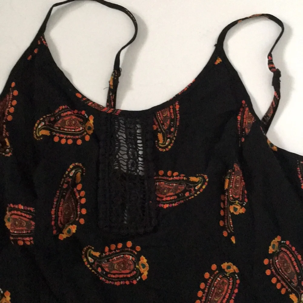 Cotton Paisley print maxi dress with adjustable shoulder stripes and pockets. - Picture 2 of 2